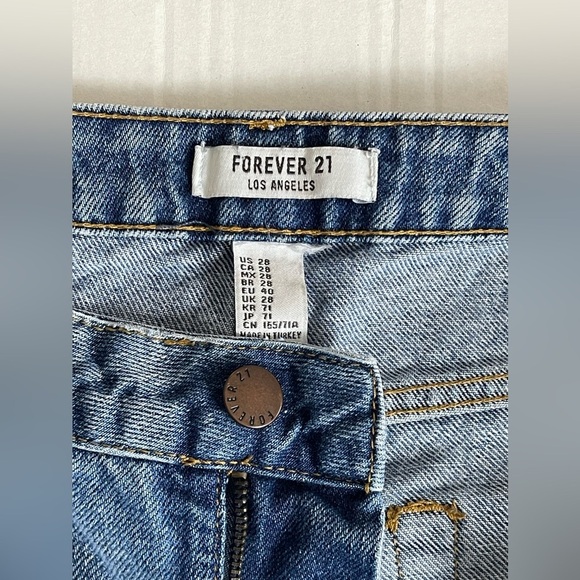 Forever 21 Women's Blue Jeans - 28 - Picture 4 of 9